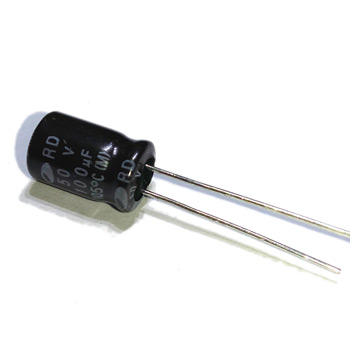 Конденсатор ел. 100.0 / 50v Samwha RD