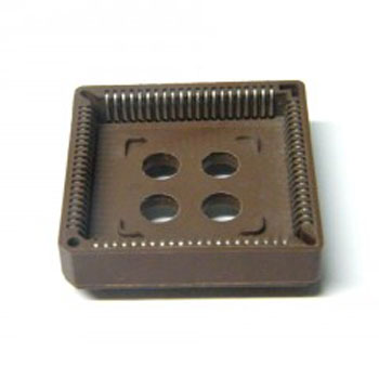 § Панелька PLCC68